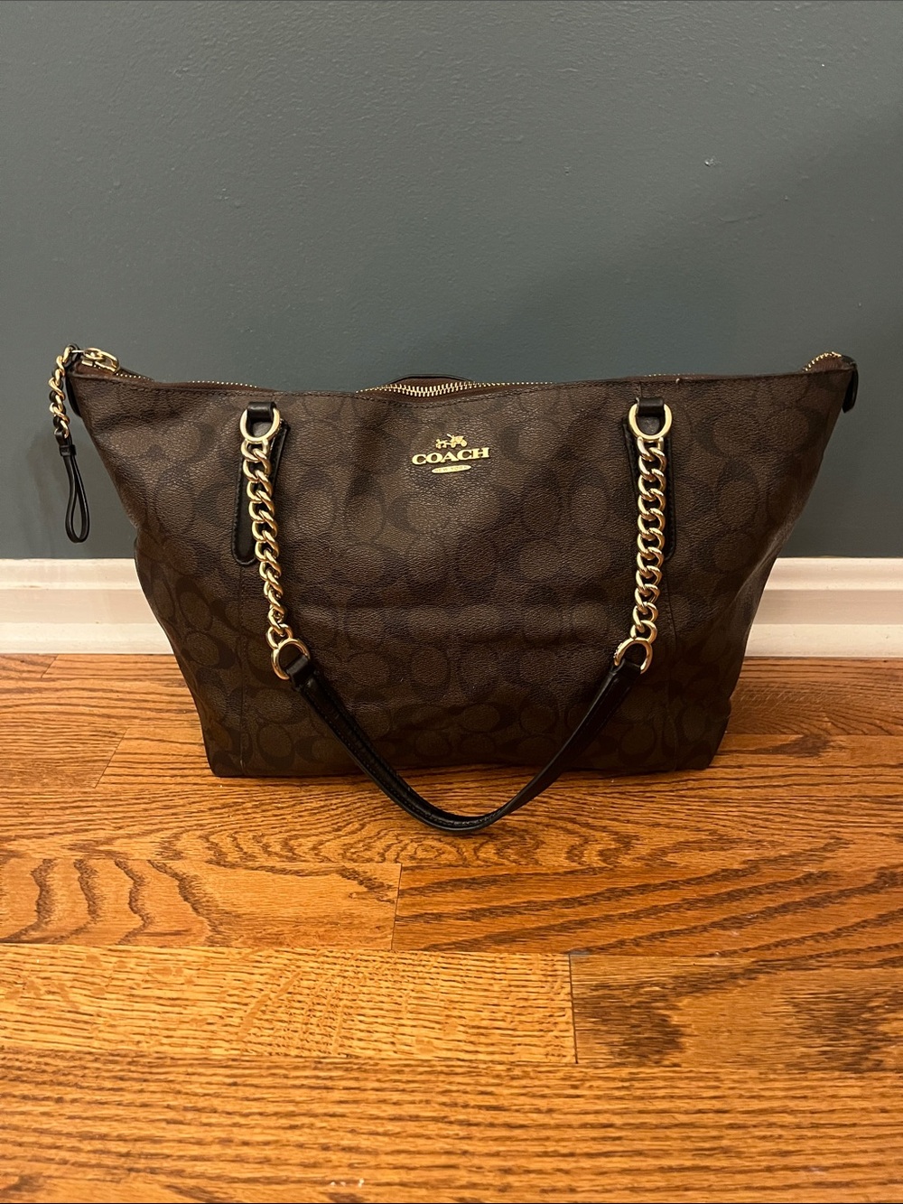 Coach Ava Chain Tote in Brown Signature Coated Canvas F23526
